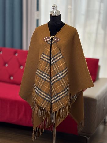 Kitlife Burberry Caramel Checkered Wool Cape 140x140cm