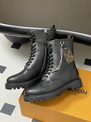 Kitlife Louis Vuitton District Boots Black Smooth Calfskin - 1