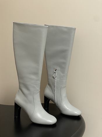 Kitlife Hermes Louisa Knee-High Boots in White