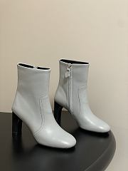 Kitlife Hermes Louisa Ankle-High Boots in White - 1