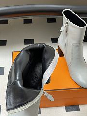 Kitlife Hermes Louisa Ankle-High Boots in White - 3