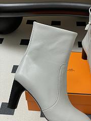 Kitlife Hermes Louisa Ankle-High Boots in White - 6