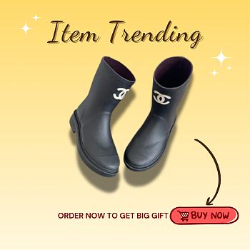 Kitlife Chanel boots Black 