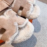 Kitlife Hermes Chypre Shearling Sandals Beige Suede  - 2