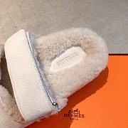 Kitlife Hermes Chypre Shearling Sandals White Suede  - 4