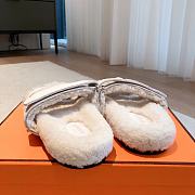 Kitlife Hermes Chypre Shearling Sandals White Suede  - 3