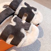 Kitlife Hermes Chypre Shearling Sandals Dark Grey Suede - 2
