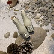 Kitlife Christian Louboutin Spike Accents Leather Chelsea Boots Cream - 2