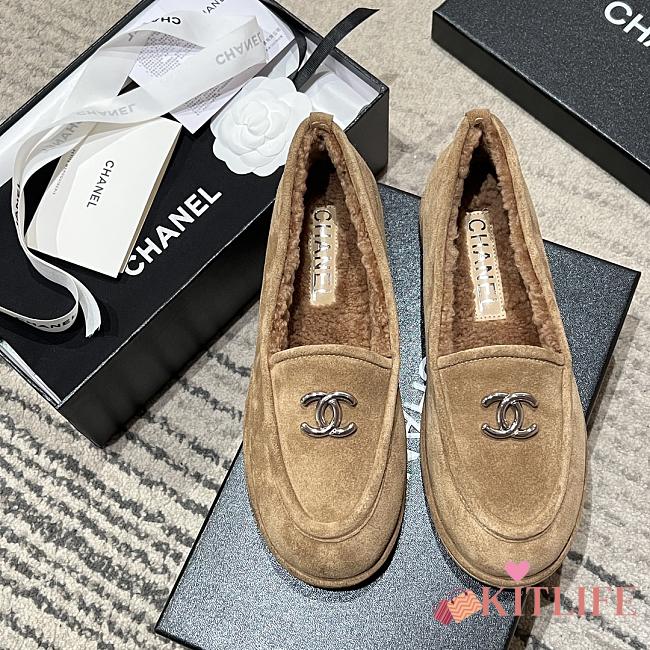 Kitlife Chanel Beige Sheepskin Wool Warm Loafers  - 1