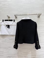 Kitlife Chanel 25 Vintage Camellia Button Black Tweed Coat  - 4