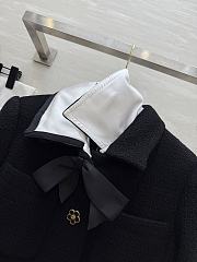 Kitlife Chanel 25 Vintage Camellia Button Black Tweed Coat  - 2