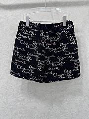 Kitlife Chanel Embroidered Wool Crepe Shorts Black & Multicolour - 3