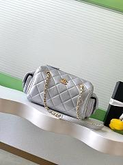 Kitlife Chanel 25K Silver Lambskin Bowling Bag AS5792 15.5x24x11.5cm - 1
