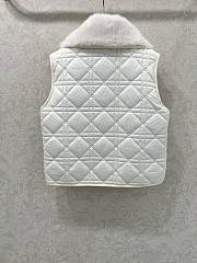 Kitlife Dior Quilted Reversible Eco-Fur Vest White - 6