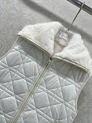 Kitlife Dior Quilted Reversible Eco-Fur Vest White - 3