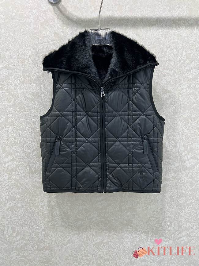 Kitlife Dior Quilted Reversible Eco-Fur Vest Black - 1