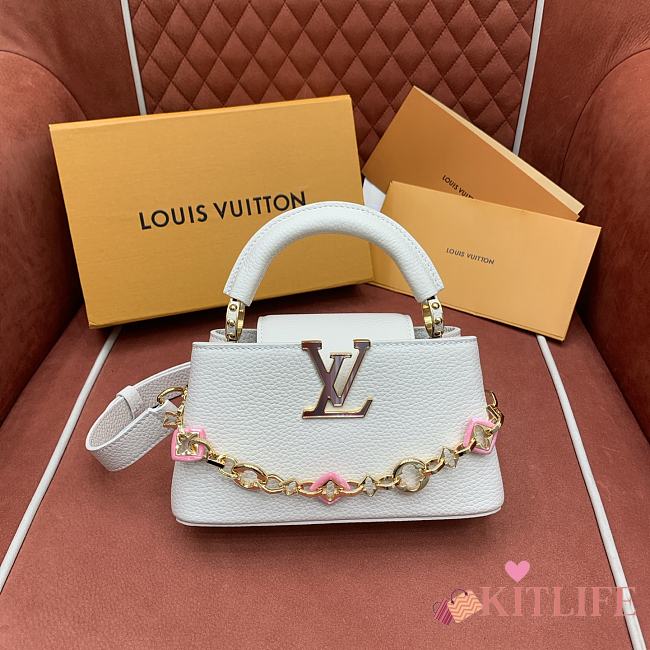 Kitlife Louis Vuitton Capucines East-West Mini Bag White M14393 22x12x8cm - 1