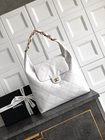 Kitlife Chanel Maxi Hobo Bag White AS5839 53x43x9cm 