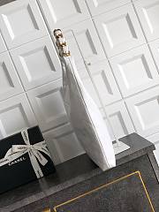 Kitlife Chanel Maxi Hobo Bag White AS5839 53x43x9cm  - 6