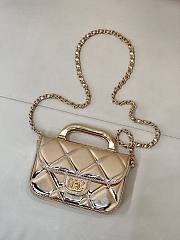 Kitlife Chanel Flap Bag With Handle Gold AS4892 18.5x13x4.5cm - 4