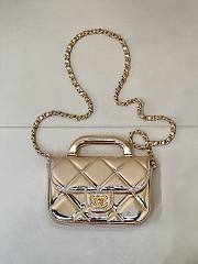 Kitlife Chanel Flap Bag With Handle Gold AS4892 18.5x13x4.5cm - 2