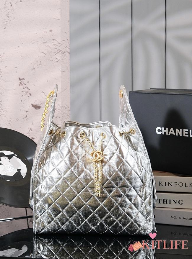 Kitlife Chanel 25C Drawstring Bucket Hobo Bag Silver Crinkled Glossy Calfskin AS5311 40x30x15cm  - 1