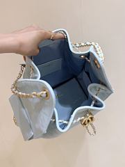 Kitlife Chanel 25C Drawstring Bucket Hobo Bag Light Blue Grained Calfskin AS5311 40x30x15cm  - 5