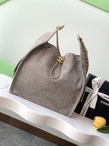 Kitlife Chanel 25C Drawstring Bucket Hobo Bag Grey Suede AS5311 40x30x15cm