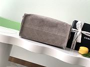 Kitlife Chanel 25C Drawstring Bucket Hobo Bag Grey Suede AS5311 40x30x15cm - 6