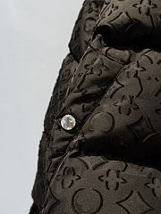 Kitlife Louis Vuitton LV Ski  Feather Collar Puffer Jacket - 2