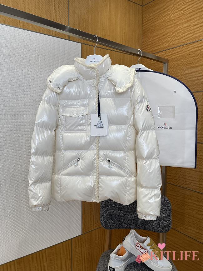 Kitlife Moncler Glareins Braided Trim Hooded Short Down Jacket White - 1