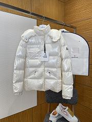 Kitlife Moncler Glareins Braided Trim Hooded Short Down Jacket White - 1