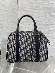 Kitlife Dior Large D-Vibe Bowling Bag Blue Oblique Jacquard 31x11.5x22.5cm - 4