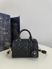 Kitlife Dior Groove 20 Bag Black Macrocannage Calfskin - 20.5x13.5x12cm - 1