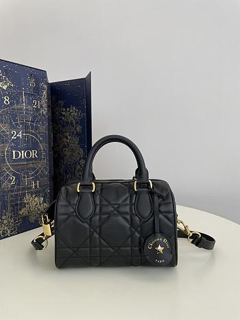 Kitlife Dior Groove 20 Bag Black Macrocannage Calfskin - 20.5x13.5x12cm
