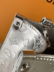 Kitlife Louis Vuitton Onthego PM LV Ski Silver M26373 25x19x11.5cm - 2