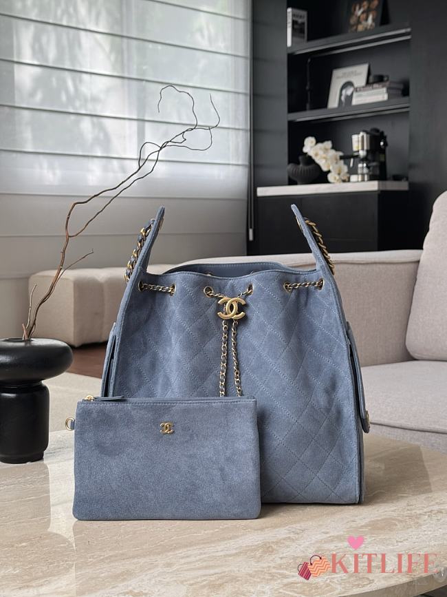 Kitlife Chanel 25C Drawstring Bucket Hobo Bag Blue Suede AS5311 40x30x15cm - 1