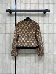Kitlife Louis Vuitton 2025 Monogram Feathered Short Jacket Beige - 4