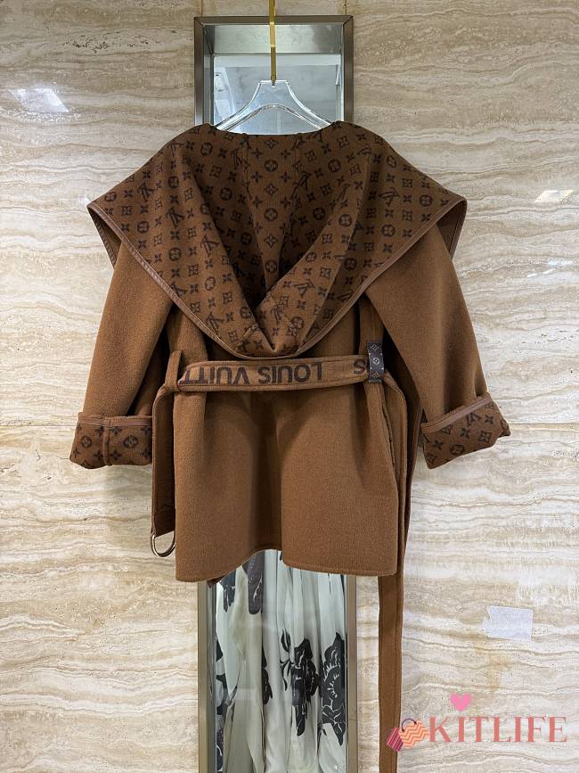 Kitlife Louis Vuitton Belted Short Wrap Pea Coat Brown - 1