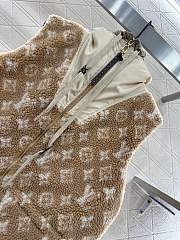 Kitlife Louis Vuitton Brown Monogram Wool Blend Vest - 6