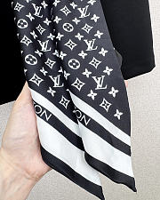 Kitlife Louis Vuitton Monogram Scarf Mini Skirt Black - 2