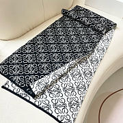 Kitlife Loewe Knitted Cashmere Scarf Black & White 180x32cm - 3