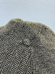 Kitlife Women's Grey Logo Chevron Wool Beret  - 2