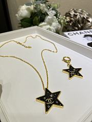 Kitlife Chanel 25K Gold Double C Black Enamel Five-Pointed Star Necklace - 4