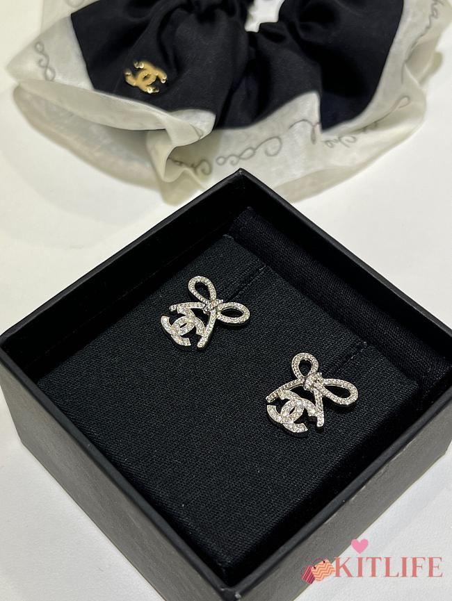 Kitlife Chanel 25K New Silver Bow Double C Stud Earrings with Full Diamonds  - 1