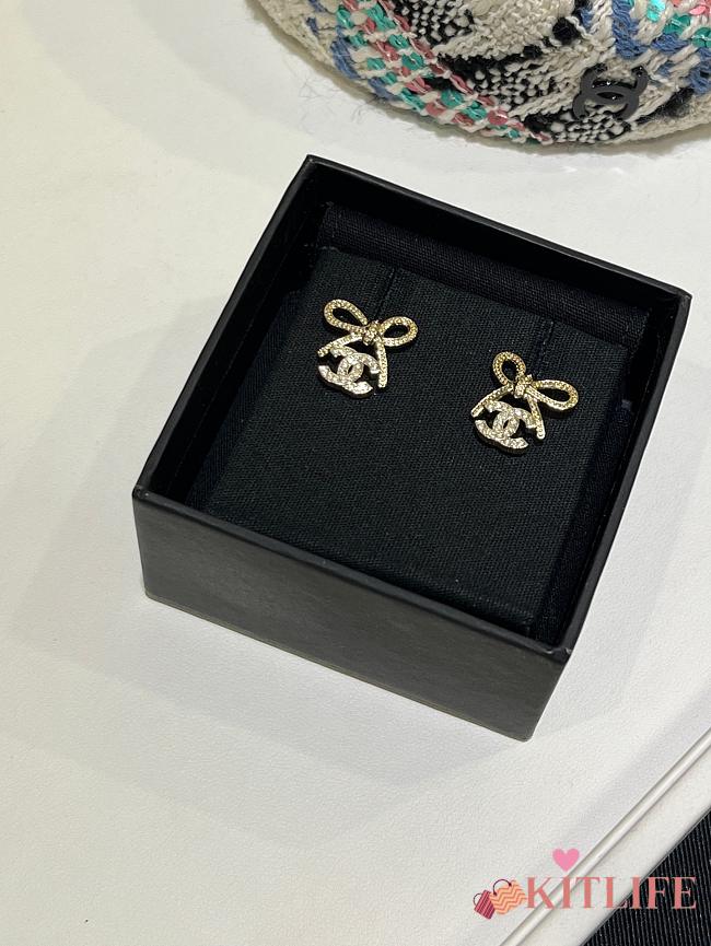 Kitlife Chanel 25K Light Gold Bow with Full Diamond Double C Stud Earrings  - 1