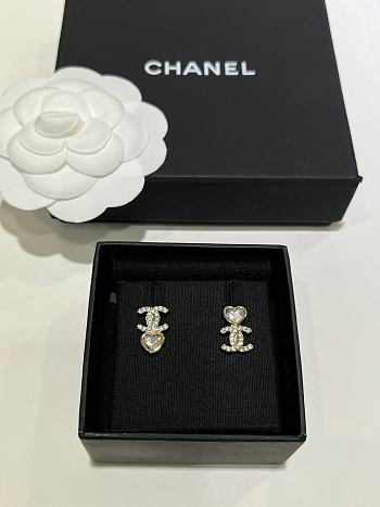 Kitlife Chanel 25B Heart-Shaped Diamond Gold Full Diamond Double C Stud Earrings