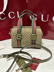 Kitlife Gucci Mini GG Handbag Green Suede 859975 20x13x13cm - 1