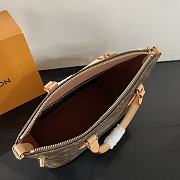 Kitlife Louis Vuitton Neo Lockit PM Monogram Bag Brown M26532 33x24x12cm - 4