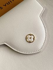 Kitlife Louis Vuitton Capucines Souple Medium Bag Off-White M14979 33x24x12cm  - 5